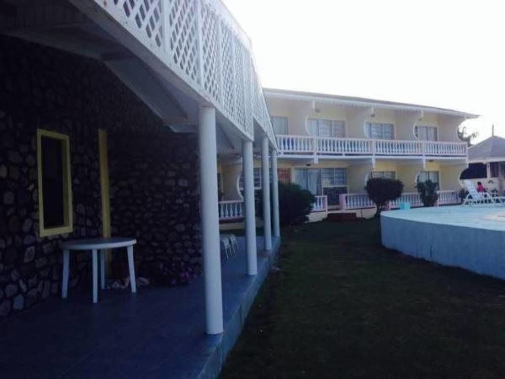 Kings Landing Hotel Cliftons Eksteriør bilde